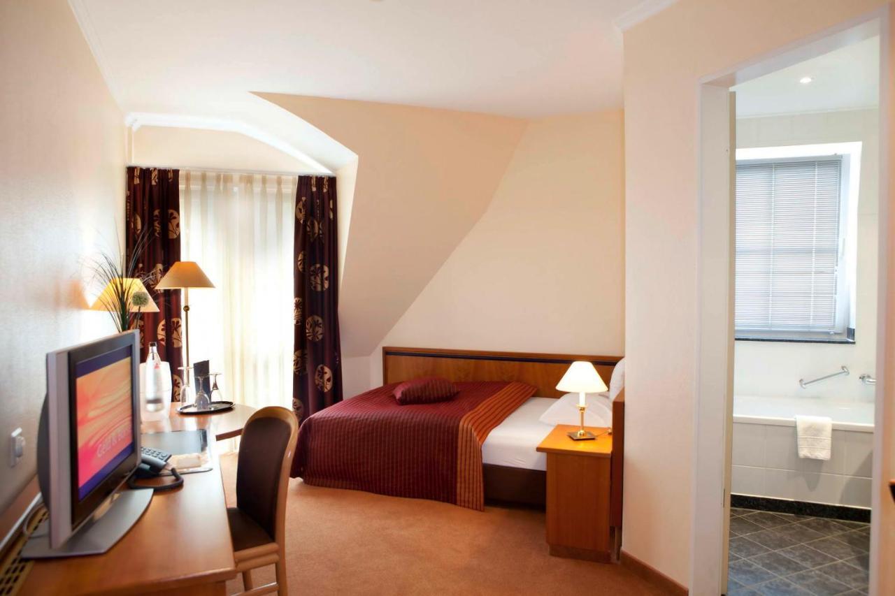 Tandreas Hotel & Restaurant Гіссен Екстер'єр фото