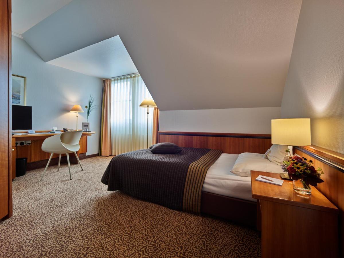 Tandreas Hotel & Restaurant Гіссен Екстер'єр фото